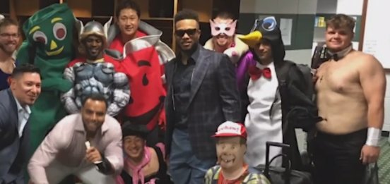 Seattle Mariners rookies dressed to impress after win v. Astros (pic @MCBoomstick23)