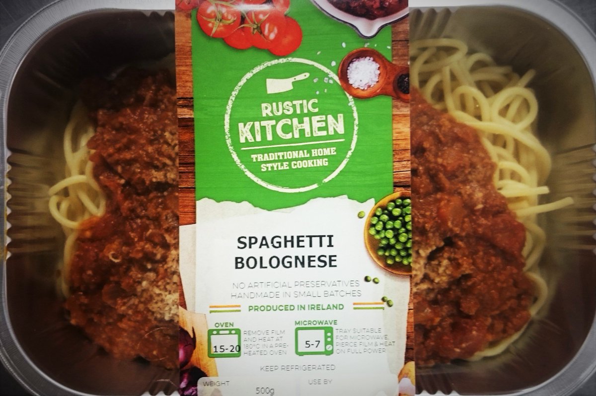 Rustic Kitchen tweet media