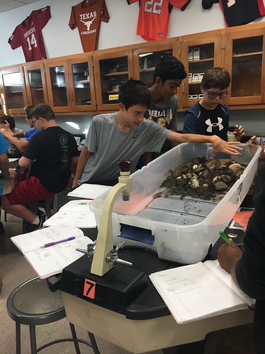 JohnsonScience's tweet image. Exploring erosion #hmsscience