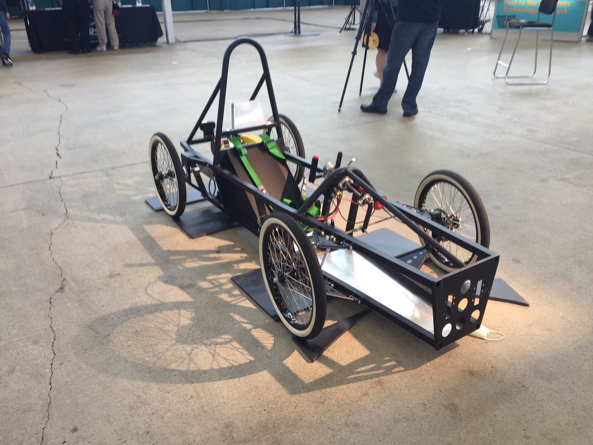 TheresaKoch1's tweet photo. Fun talking to students about this kit race car ran on green technology & built by high school students! #JAJobspark #racetechnology https://t.co/DJkNxyrxCO