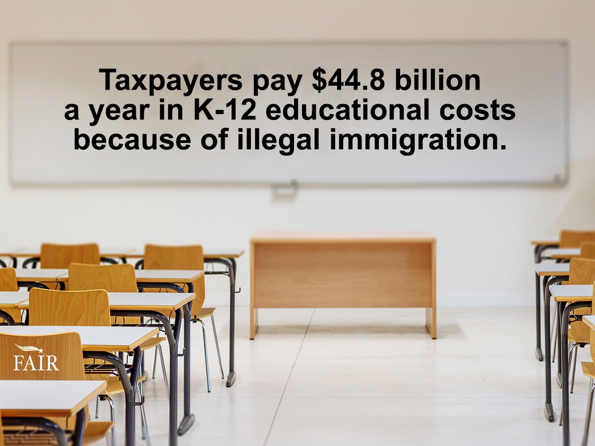 FAIRImmigration's tweet photo. Congress must stop illegal immigration. RETWEET if you agree! https://t.co/4bxHAdhwwq