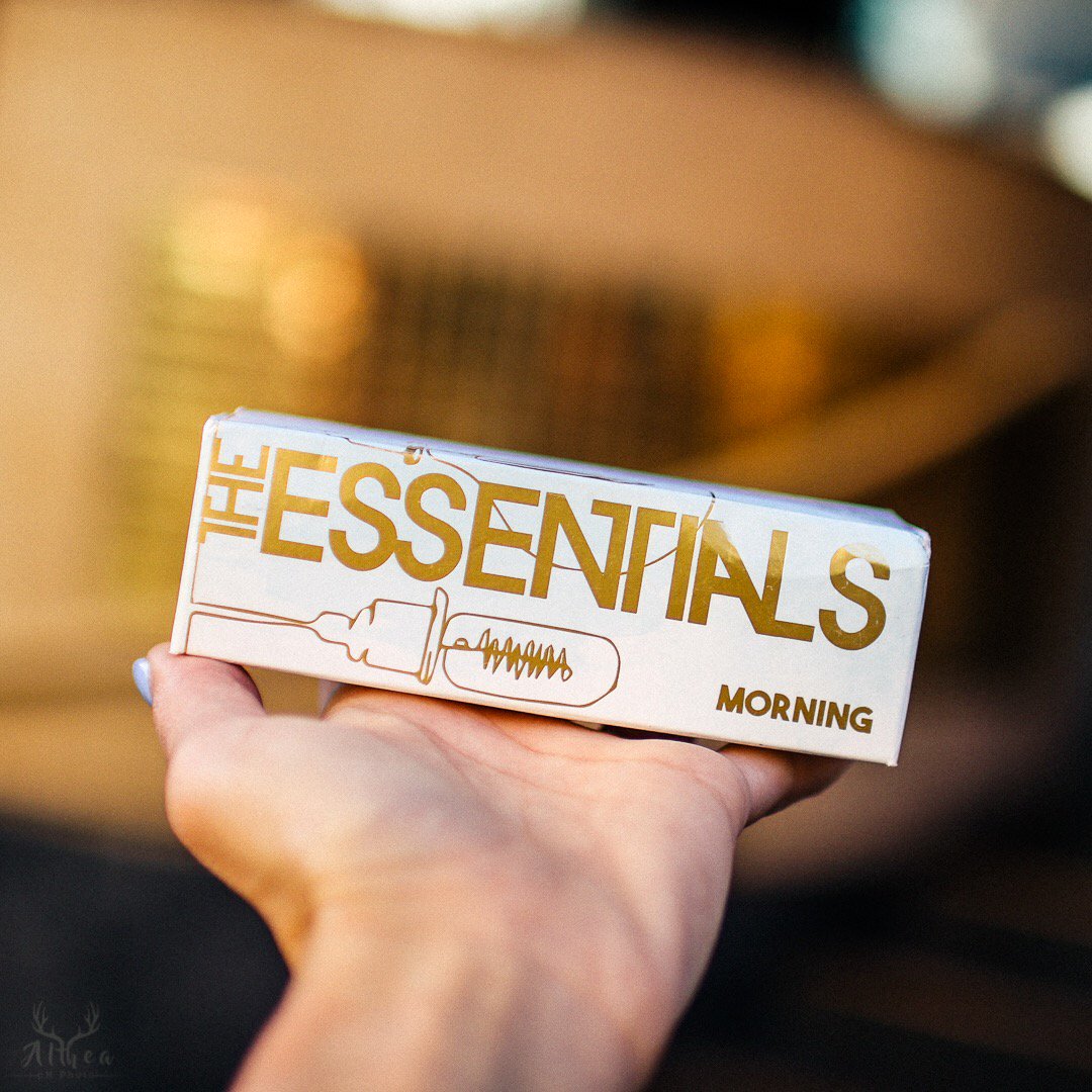 Essentials_Vape's tweet photo. Nothing better for a crisp, fall morning than #theEssentials. Start your day with a lemon drizzled dough-ssant. https://t.co/VBmf104apH