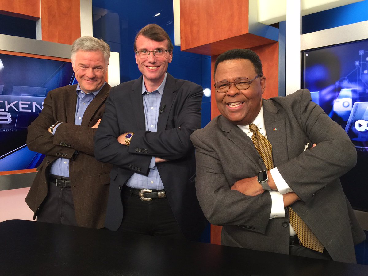 Durchslag's tweet photo. Every Chicagoan works his Saturdays around #WeekendWeb @nbcchicago, I would this weekend. https://t.co/m3Yt8PureH
