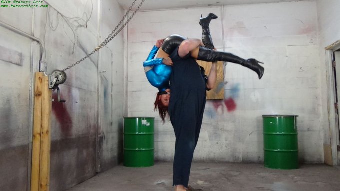 Watch Stefania_Mafra's leaked NSFW photo on TwXstars