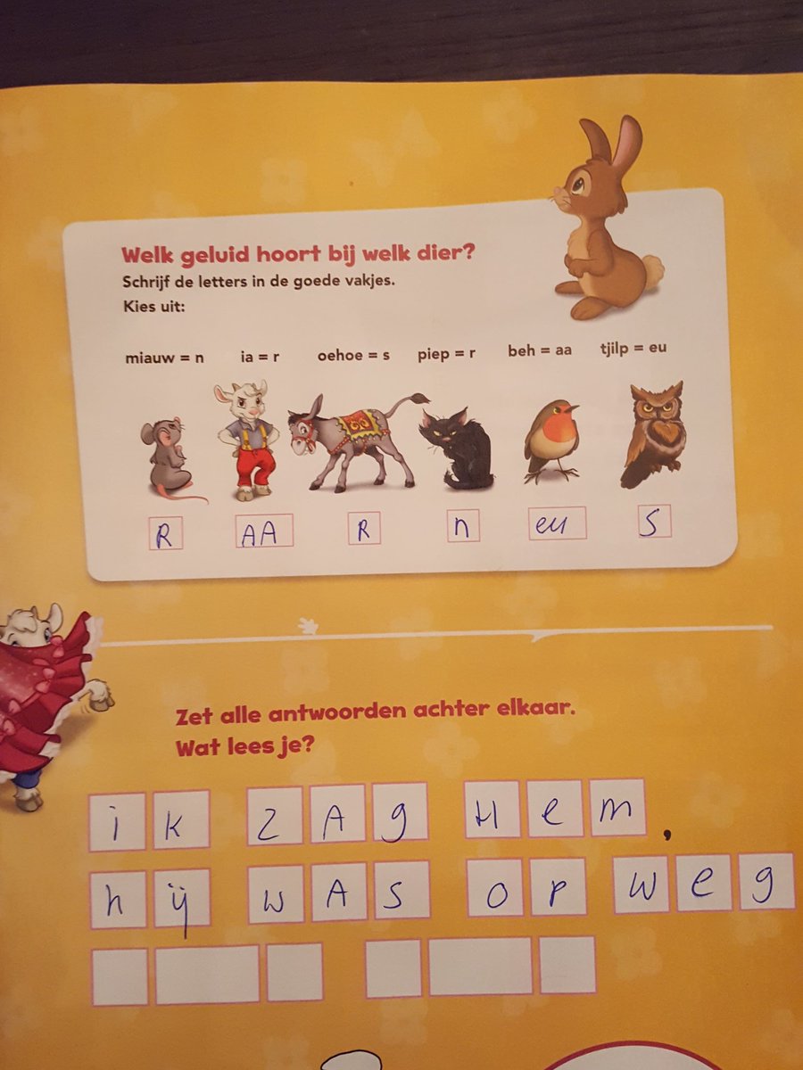 NickBarten1983's tweet photo. @Efteling volgens mij klopt er iets niet... blijkbaar is geitje Benjamin op weg raarneus? #sprookjesboommagazine3 https://t.co/MdB4Bk1w1E