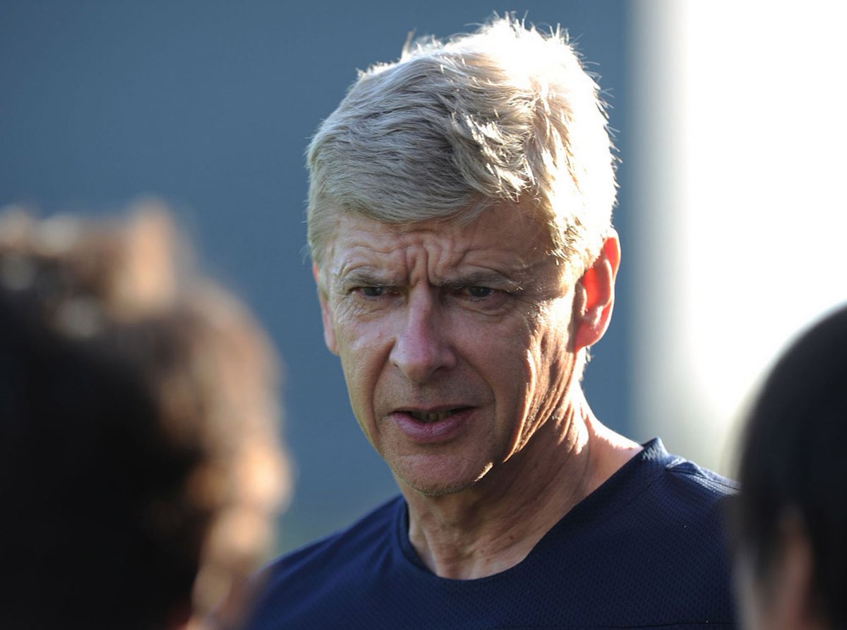QuotesOfWenger's tweet photo. "The only way to fight time is to not look back too much. If you do, it can make you feel anxious and guilty." https://t.co/pY0ZgkIzYy