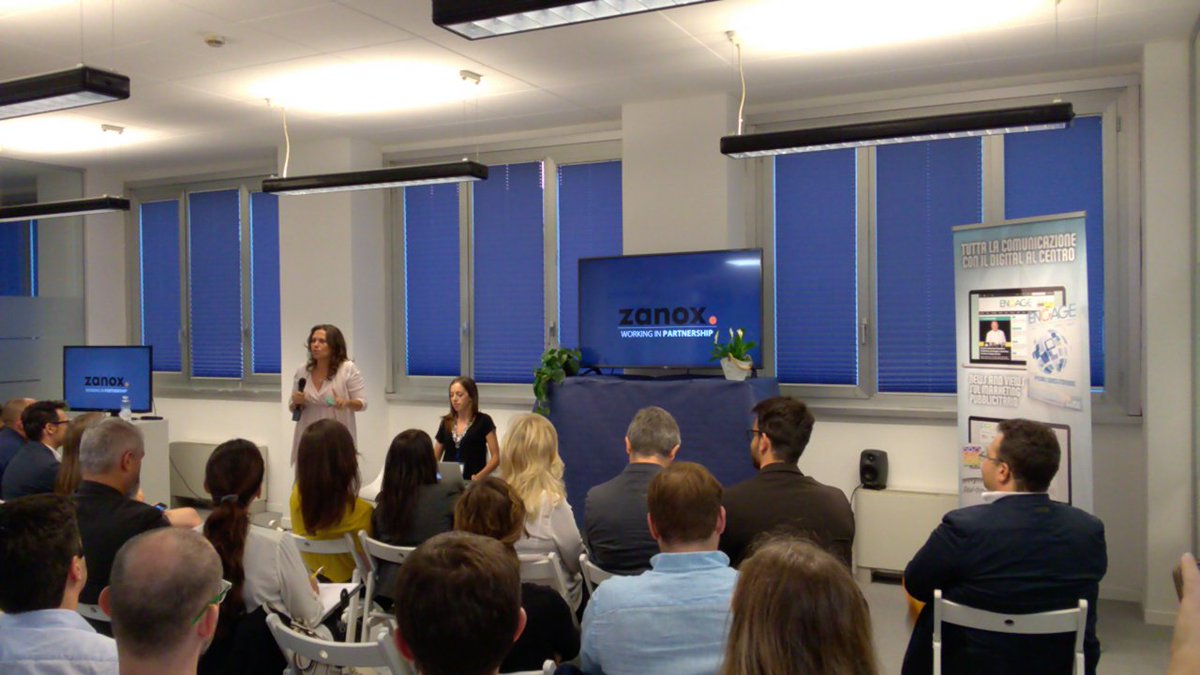 Engage_Magazine's tweet photo. È il turno di Daiana Iacono di @zanox_IT #PerformanceShowcase https://t.co/NUlwV2e1eZ