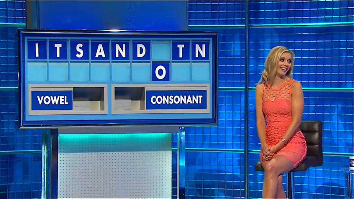 RachelRileyFC's tweet photo. Rachel Riley on #CatsCountdown on Saturday night. #Letters2 ๐ป๐ฅ https://t.co/fY6kEJzO50