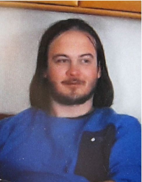 Fahndung nach vermisstem Vincent E. Hinweise bitte an die Polizei Dresden unter der Rufnummer (0351) 483 22 33. goo.gl/vWgWtW