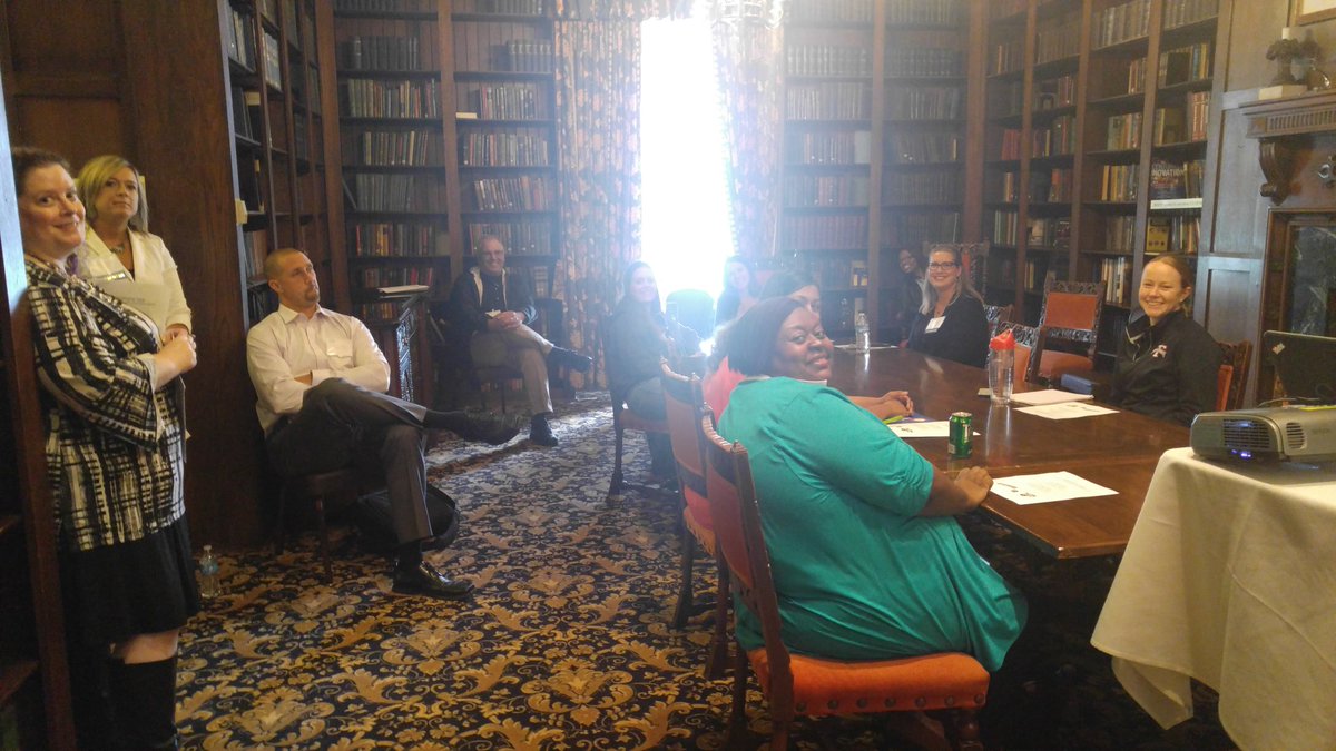 DRSTEMCenter's tweet photo. STEM in the Library with great people! #stem2016 https://t.co/nJvfCCfbJ4