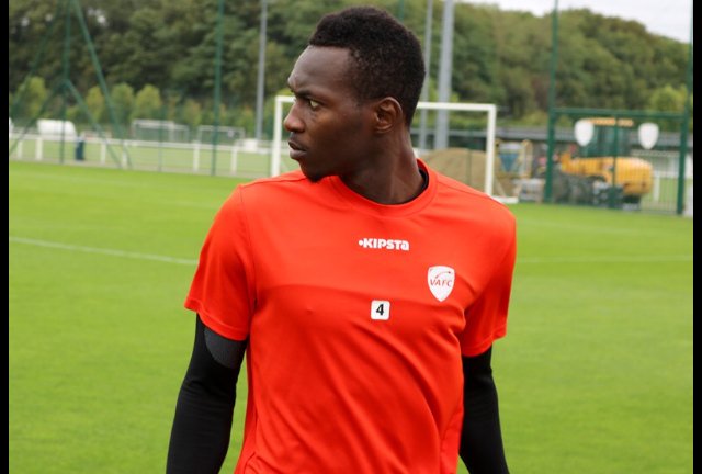 FootNetwrk's tweet image. Félicitation à @AAkaboreoff et @AdamaguiraOFF pour leur sélection avec le Burkina Faso !