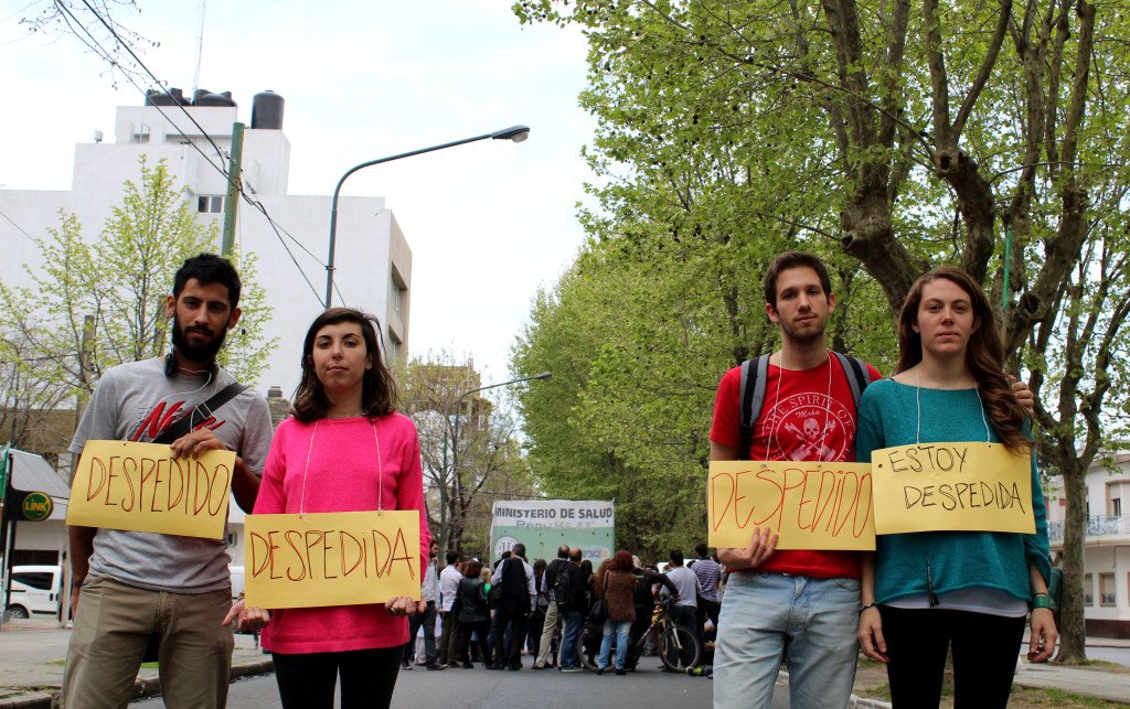 Vemos con preocupación el vaciamiento y cierre de programas como el #RESAPRO en el Min Salud PBA. #BastaDeDespidos #DefendamosLaSaludPública