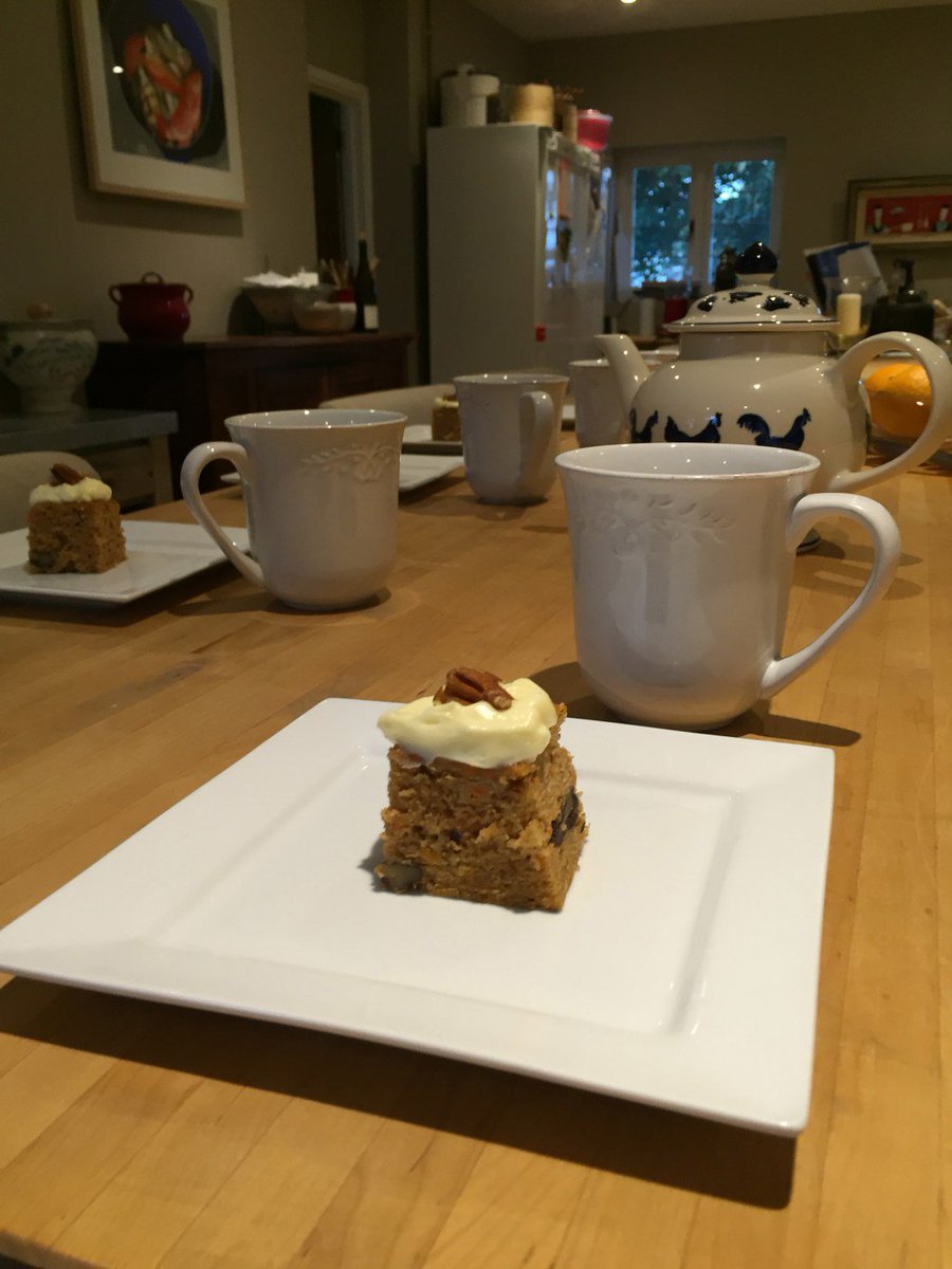 Cake for the Weekend? hamptoncookery.wordpress.com/2016/09/29/cak…