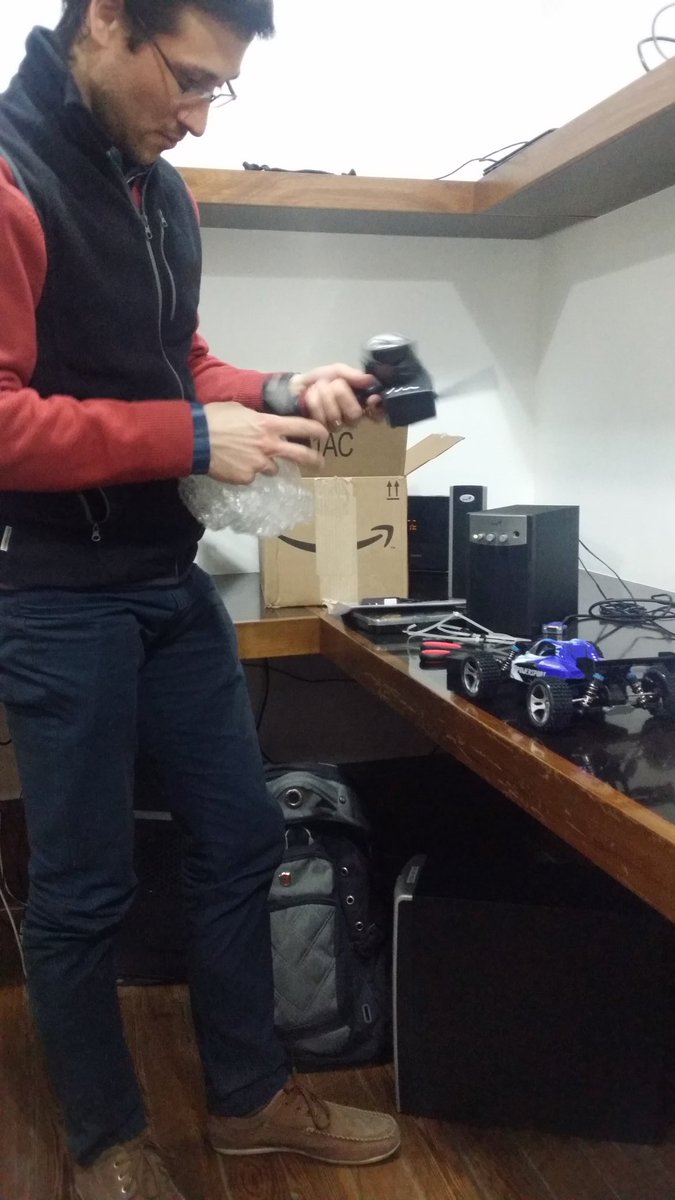 GlobalUy's tweet photo. Toys arrived today! Come play with us https://t.co/K79DSYPdnQ https://t.co/KCjryOmQ46