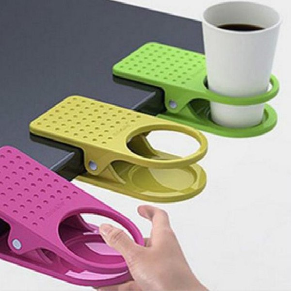 TweetClutterCub's tweet image. Don't spill coffee all over your desk.  Check out this great clip-on cup holder from ClutterCub! #NationalCoffeeDay!
cluttercub.com/collections/fr…