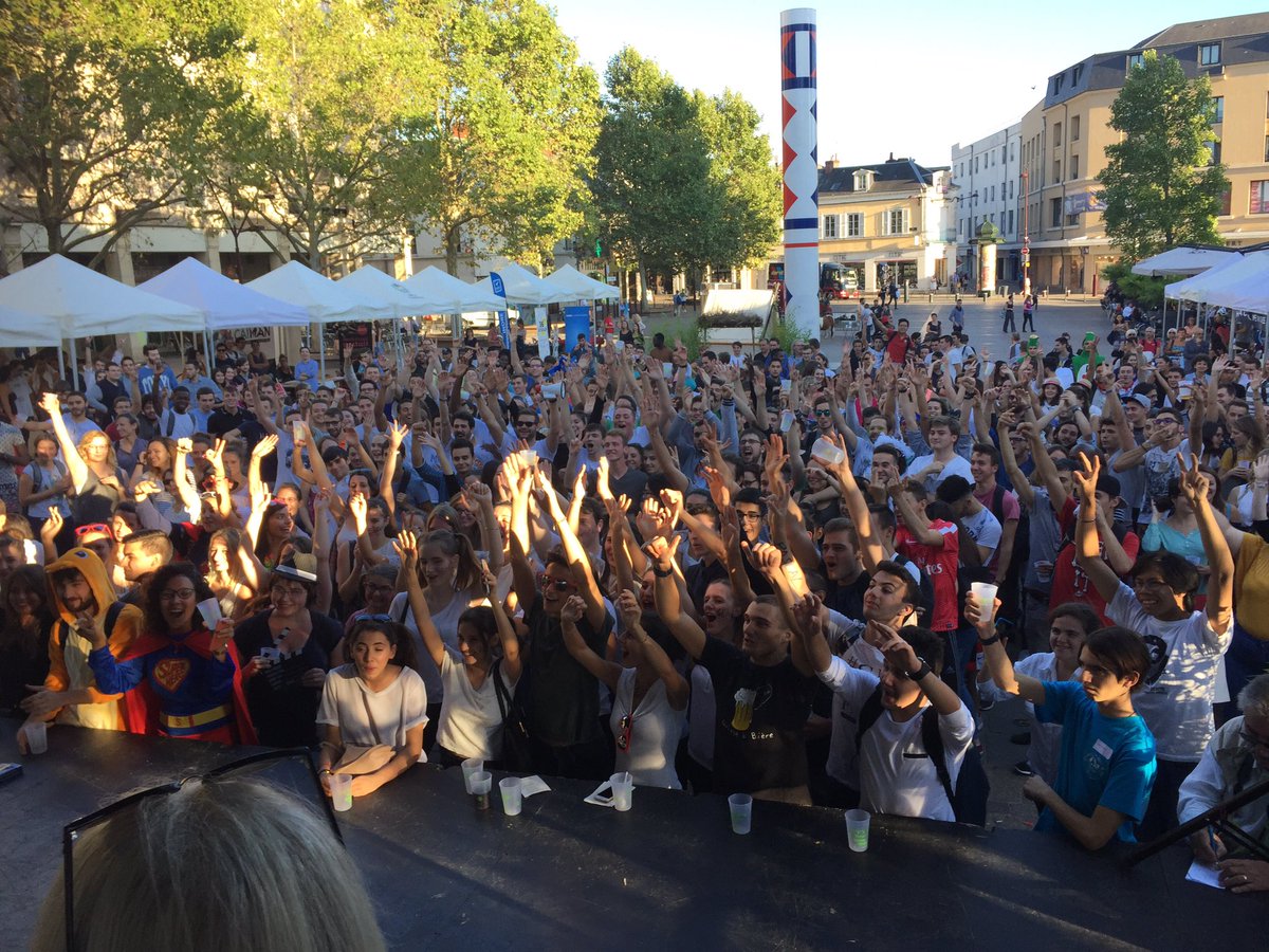 C'était l'Happy <a href="/eco_campus/">EcoCampusChâteauroux</a> Day... Bravo au CSE (beach volley) et à GEII (orientation) lauréats des ateliers Asptt36 <a href="/asptt/">ASPTT Clermont</a> <a href="/chateauroux36/">Châteauroux Métropole</a>
