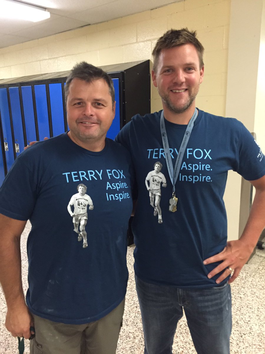 GFSS_Guidance's tweet photo. Terry Fox walk is not stopped by rain.  Glenforest @GlenforestSS walks inside to support cancer research @PeelSchools https://t.co/6CEbWCbBOQ