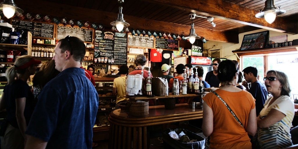 Offering exceptional customer experience can prove to be a strong marketing tool for companies. bit.ly/2ddM9mu