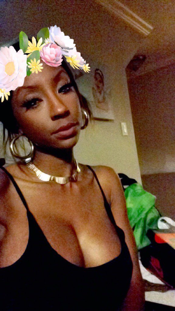 _PrettyElite_'s tweet image. #selfie