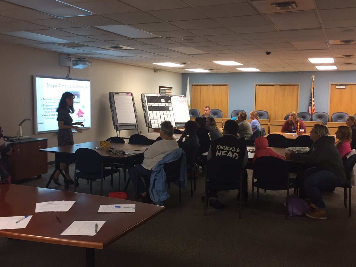 Parents, #numbercorner &amp; <a href="/MLCmath/">The Math Learning Center</a> w/ Lamphere math coach <a href="/ElizabethS1997/">Elizabeth Simpson</a> #wearelamphere