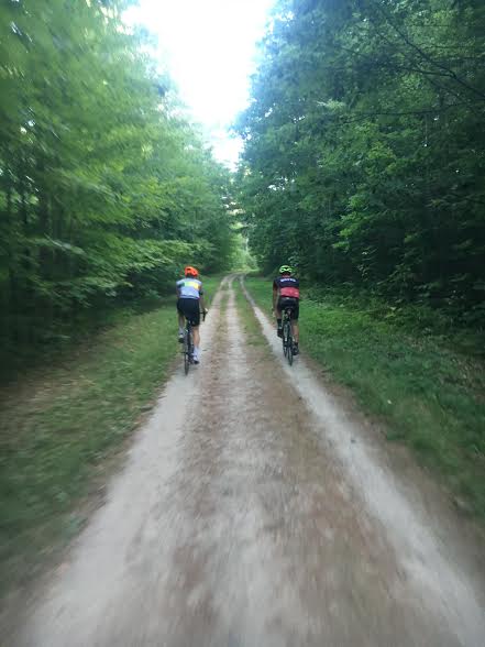 BatesCycling's tweet photo. @thejensie Want to come for a ride with @BatesCycling and tell our legs to shut up? #stokedtoseeyouatthedempsey https://t.co/rHaNuu5rAL