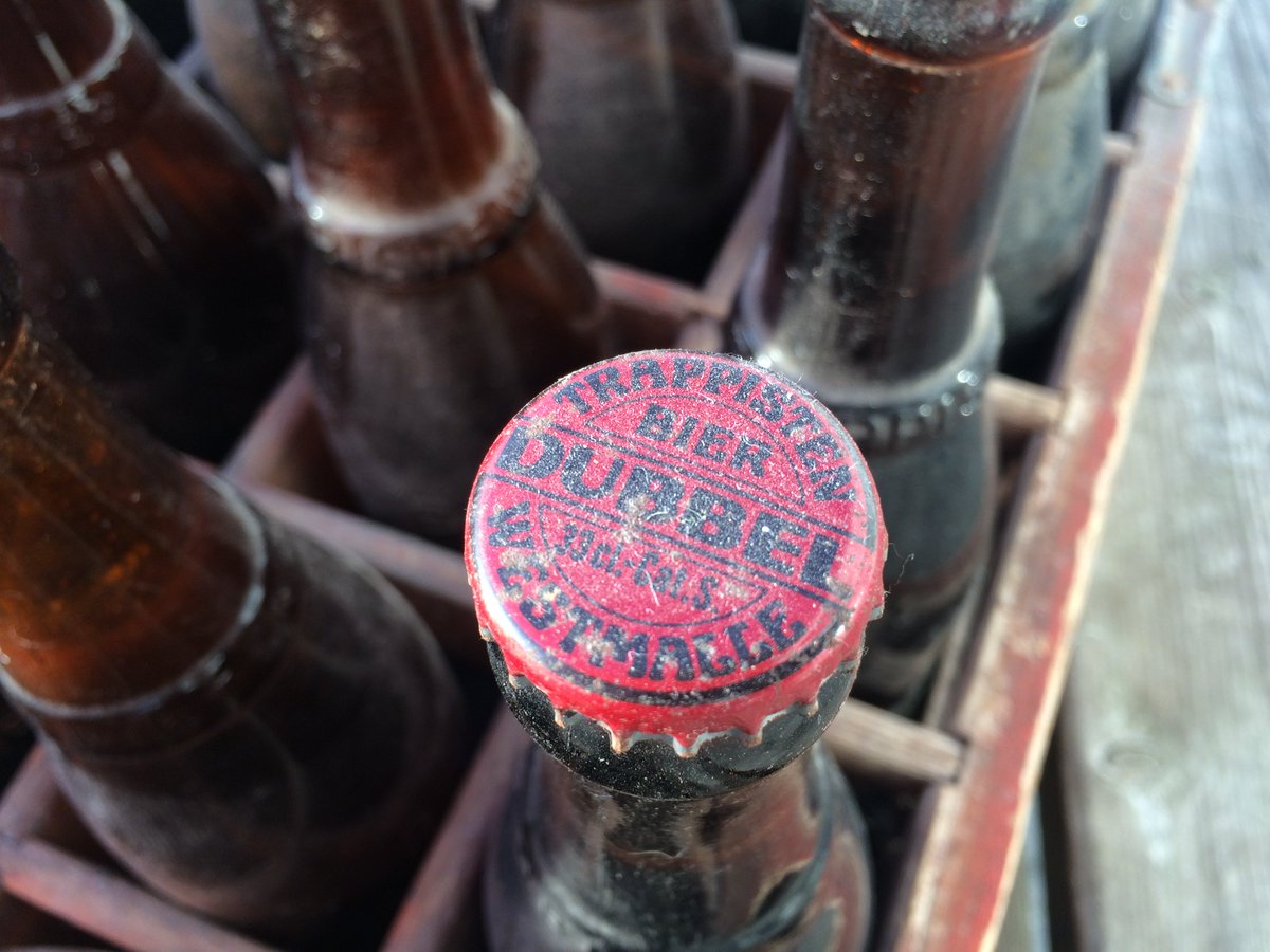 Now on <a href="/eBay/">eBay</a>: Authentic 1970 Westmalle Trappist wooden crate with 11 full bottles. Collector item. cgi.befr.ebay.be/ws/eBayISAPI.d…
