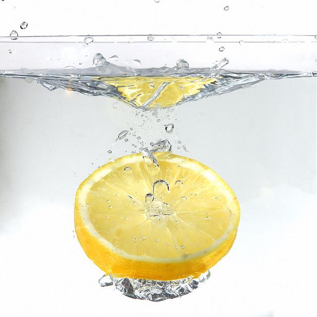 1/2 lemon + 1 quart of water = A Great Liver Detox! 

Helps to eliminate toxins & xenohormones. #TTC #FertilityDetox