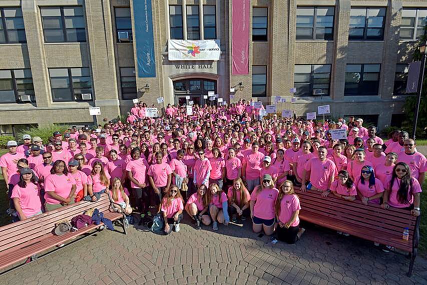 jib170's tweet photo. Thanks to the @WestConn community for coming out to support @WCSUCmtyService! #tbt #wcsu #wcsuserves https://t.co/xrzxQpN4mV