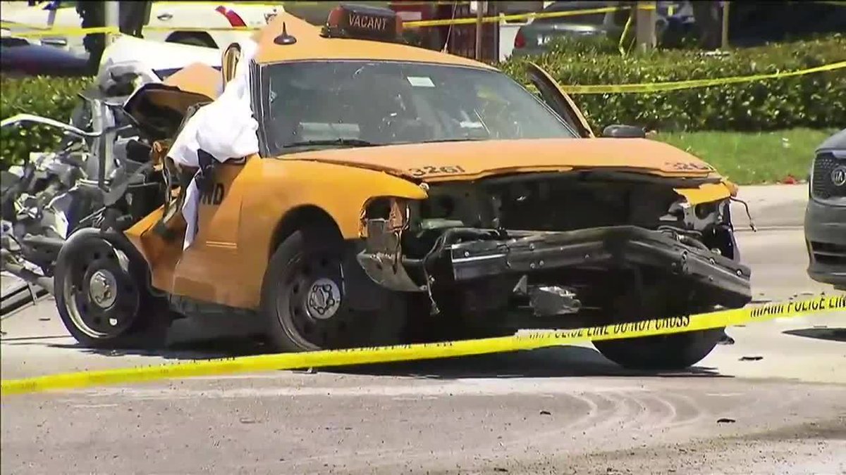 #BREAKING City of Miami fires dump truck driver in fatal multi-vehicle crash bit.ly/2cOY7E8?utm_me… https://t.co/DqITWenwtX