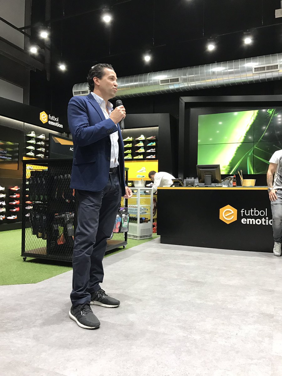 Increíble tarde en la inauguración de <a href="/futbolemotion/">Fútbol Emotion</a> <a href="/puertovenecia/">Puerto Venecia</a> 
¡Gracias a todos por hacerlo posible!