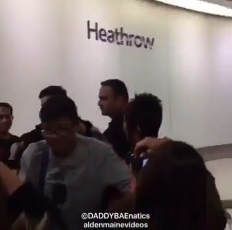 noivcalderon's tweet photo. @aldenrichards02 arrival at Heathrow. Katuwa isa sa sumalubong DaddyBaenatics #ALDUBMaghihintay https://t.co/iNal26VZzq