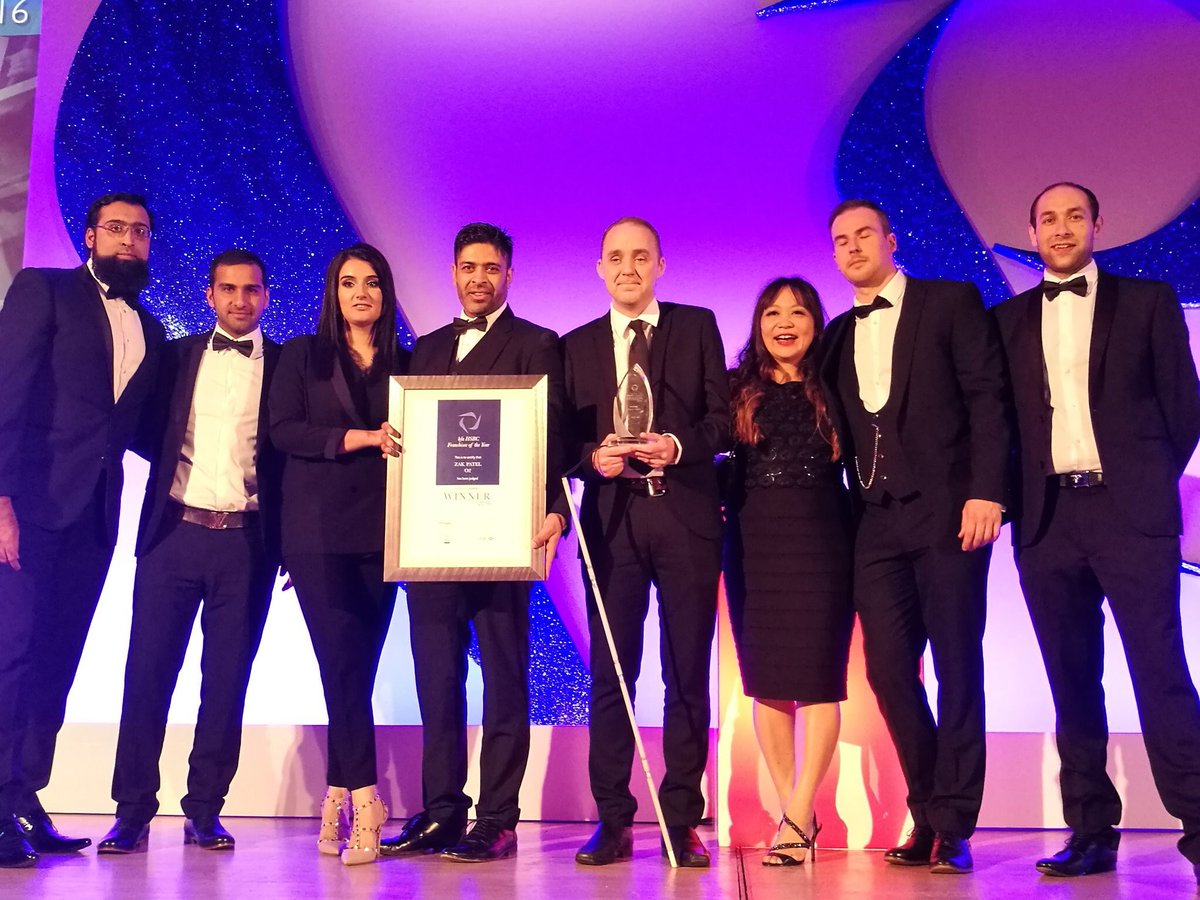 TalkDirectLeeds's tweet photo. Team we ALL did it!! We won the Judges Special Recognition Award. Congratulations and WELL DONE to all of you. #Winners #FranchiseeAwards16 https://t.co/CmFy158ue0