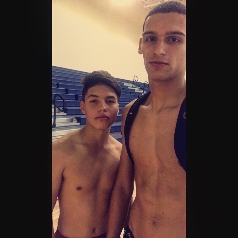 Santi_Cortess's tweet photo. AAU teams, different schools, played against each-other, ily bro happy birthday❤️ 🐉 #1twopunch #ulegal https://t.co/Wr4Dflord8