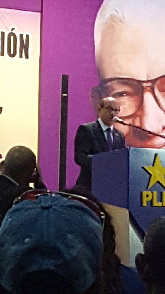 temomontas's tweet photo. Conferencia patrocinada por la Secretaria de Asuntos Económicos del PLD sobre los 43 años del PLD y los 20 año de llegada del PLD al Poder https://t.co/aT0CVt3b8Z