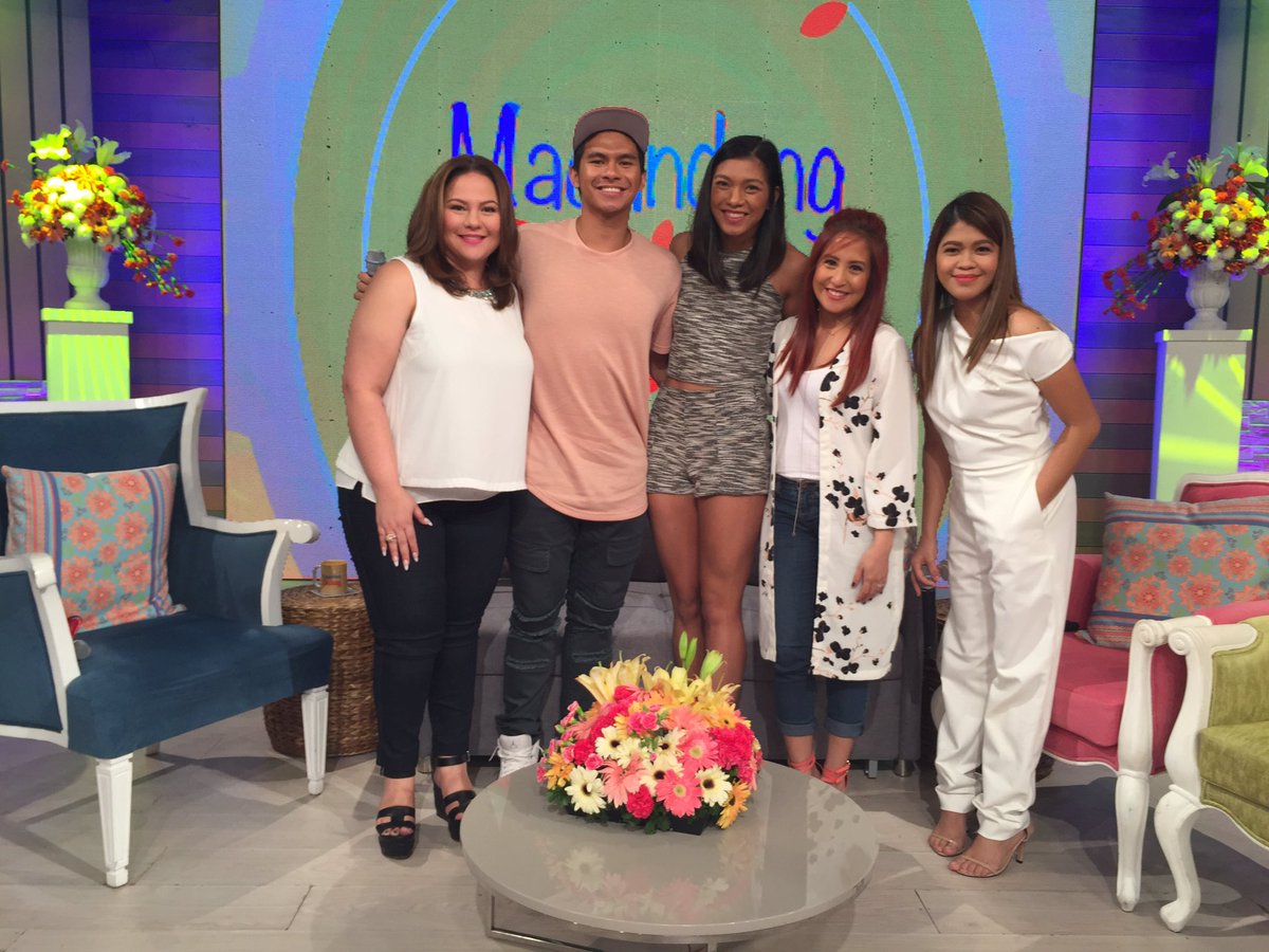 _MagandangBuhay's tweet photo. Thank you for sharing your story, Kiefer and Alyssa! Balik kayo ulit! #MBFollowYourHeart https://t.co/hh6XIUiXhY