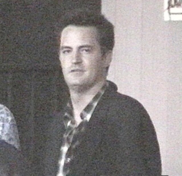 DailyPerryPics's tweet image. hot? hot.