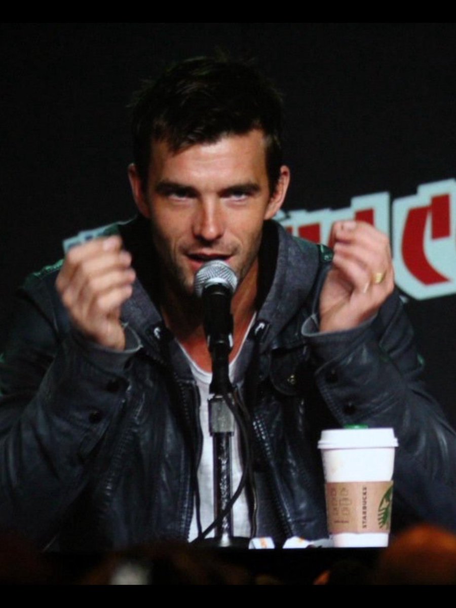 HBlack2014's tweet image. Lucas, Nathan and Simon all have one thing in common - they love their coffee. 😝 #NationalCoffeeDay #haven #ShootTM