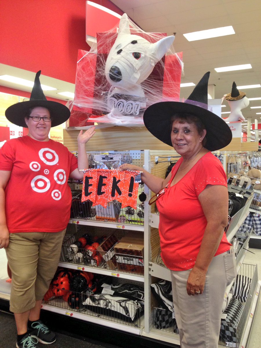 Come on over to BOOseyes Playground at #t1418 👻🎯🎃#halloweenspirit #bestteaminretail