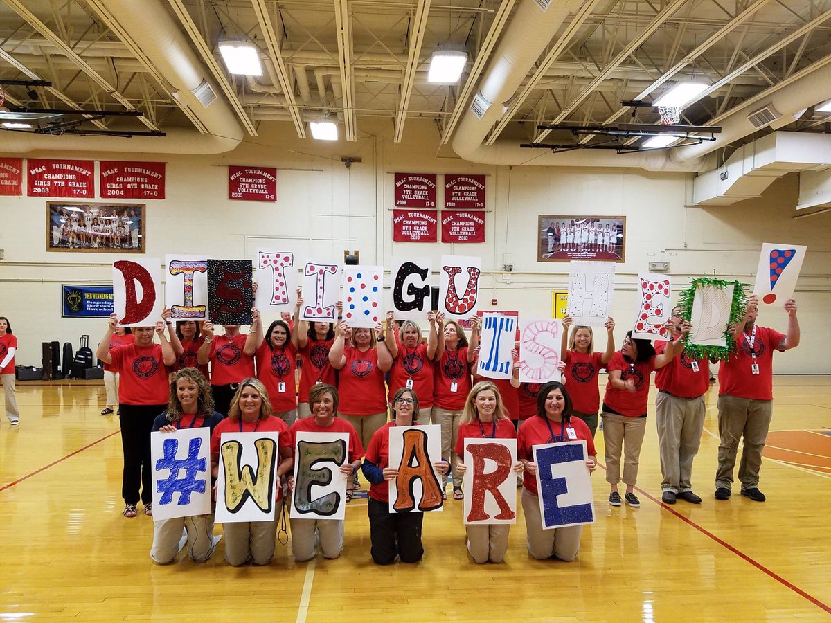 bnickell21's tweet photo. #wearedistinguished #rebelpride https://t.co/Ah46gVCIQA