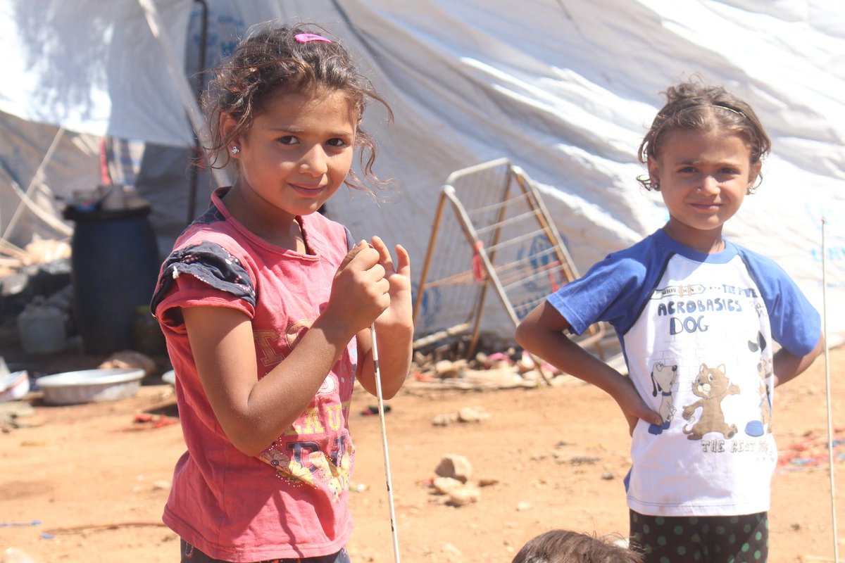 The children of #Aleppo are trapped in a living nightmare. 5-year-old Shahed &amp; her friend set up a tent on the roadside. #childrenofsyria