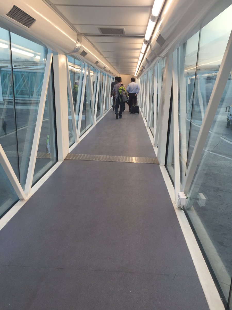 Lovely new walkways. Great impression on landing passengers. Well done Karachi Airport!
