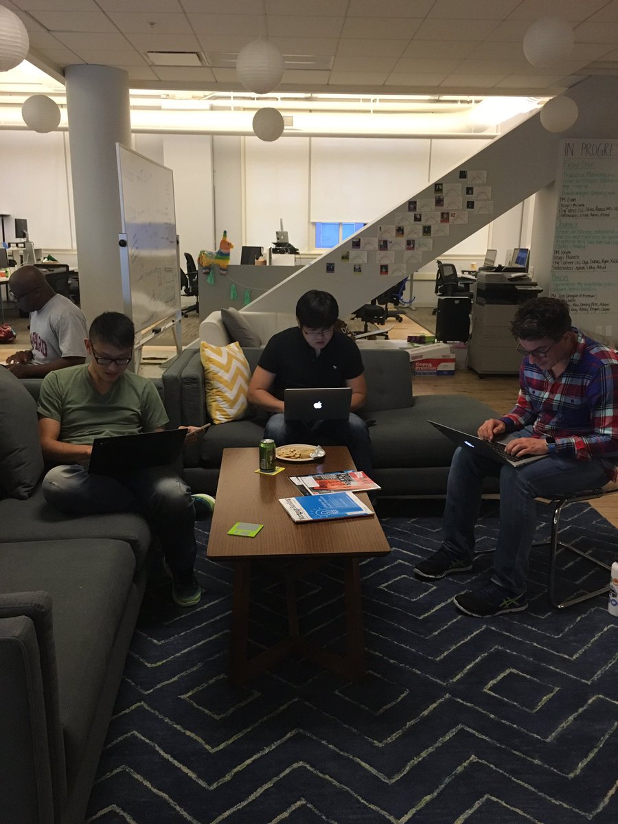 claralendingeng's tweet photo. Some of the Clara team following along with @alyssackwan https://t.co/QzdScFTrlj