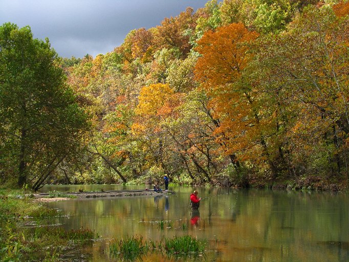 What better way to enjoy the weather & fall leaves than at a #MissouriStatePark on your #MissouriAdventure 🍁 🍂