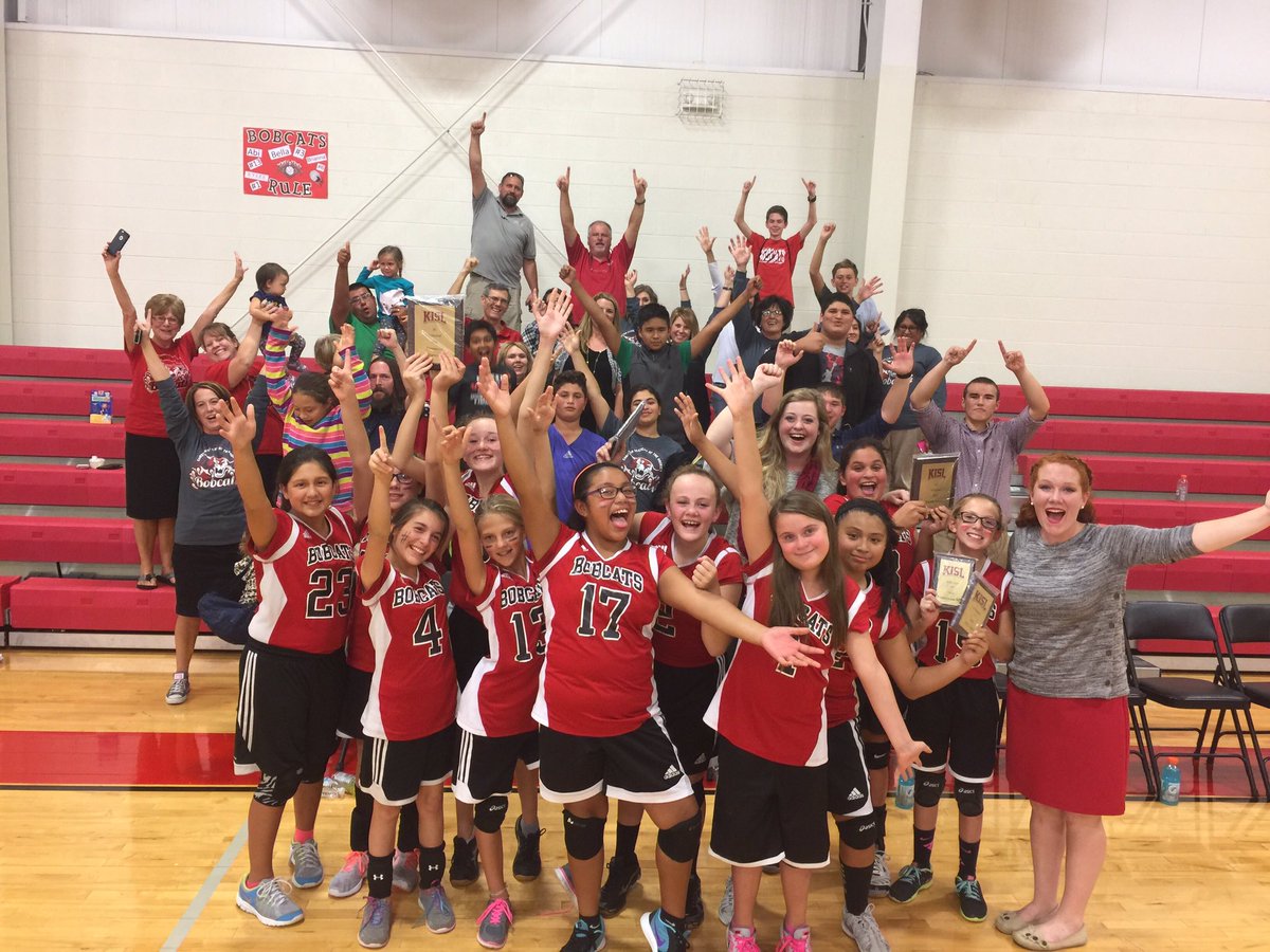 CASBobcats's tweet photo. Thank you to the fans who made the journey! The girls couldn't have done it without you!! #TheSeventhPlayer #GoCASBobcats https://t.co/4dwzROHPB8