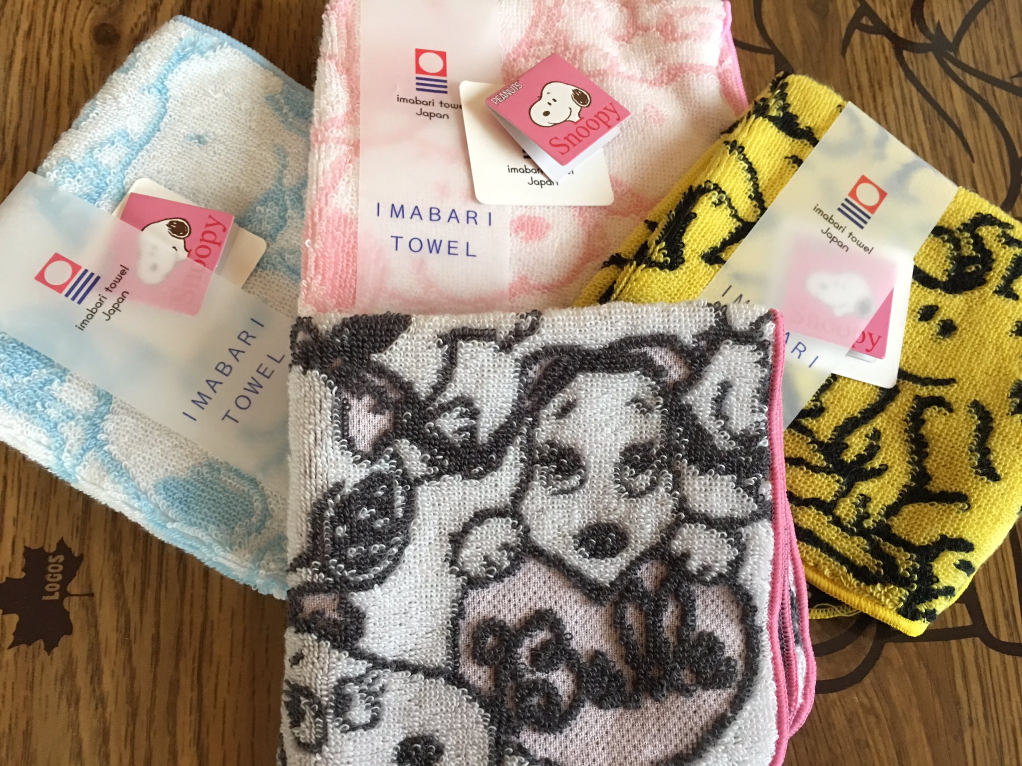 ট ইট র にゃんこ しまむら で見つけたよー スヌーピーの 今治 ハンカチタオル これは 絶対買いですね わたしの大好きな ベルちゃん もいました しまむら スヌーピー T Co Sllj81sxlm ট ইট র