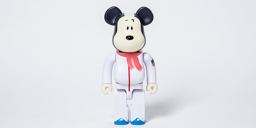 hbx's tweet image. #Giveaway: Follow @HBX &amp;amp; @HYPEBEAST, RT &amp;amp; reply why you'd like this Be@rbrick. We'll choose our favorite answer. Ends Oct 3, 4AM EST.