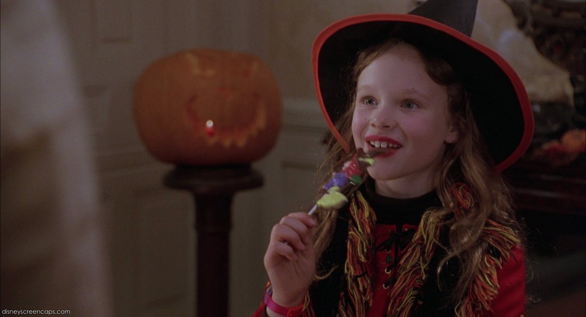__camilu's tweet photo. Todos esperábamos Halloween para ver esta película https://t.co/NOiqEAuJZG