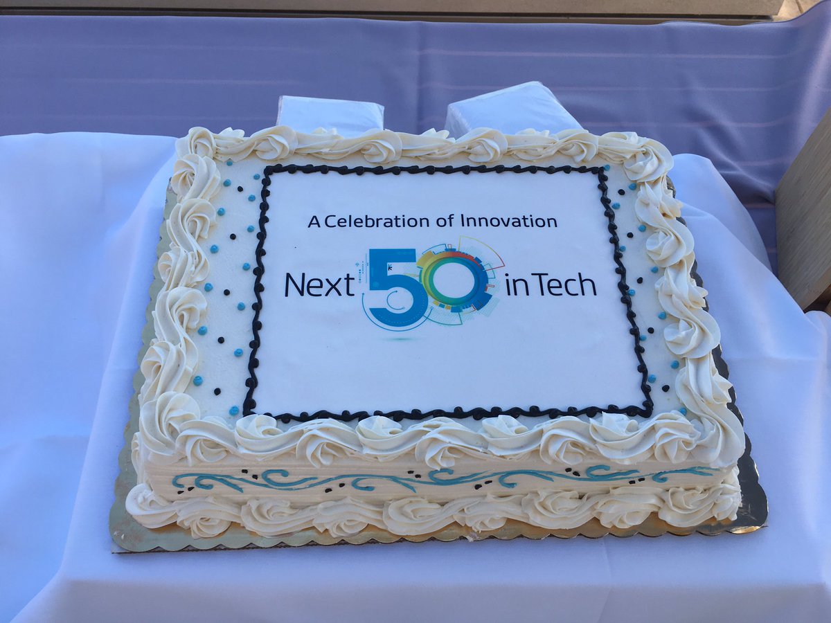 What better way to close Reinvention Week! Celebrating w employees that make <a href="/HP/">HP</a> great! #keepreinventing