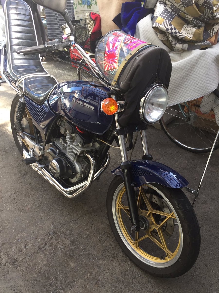VloKzv's tweet photo. gsx250eゴキ売ります。宮城からです
不具合スピードメーターです
マフラーはスーパーゴイスのハス切りです。吸い込みます
ゼファー、バブ興味あります https://t.co/aUoN0LzkZc