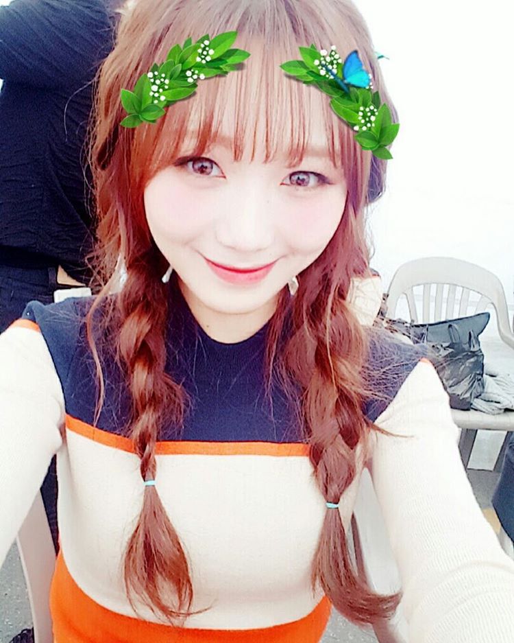 [#수정] 내가 제일 좋아하는 러블리너스♡ 안녕?하세요!ㅋㅋㅋ 오늘 뮤직뱅크에 러블리즈가 나온데요~ 한층더 러블리해진 러블리즈가 기대된다면, 본방사수!!ㅎ3ㅎ
instagram.com/p/BK-TPAvDgPZ/…